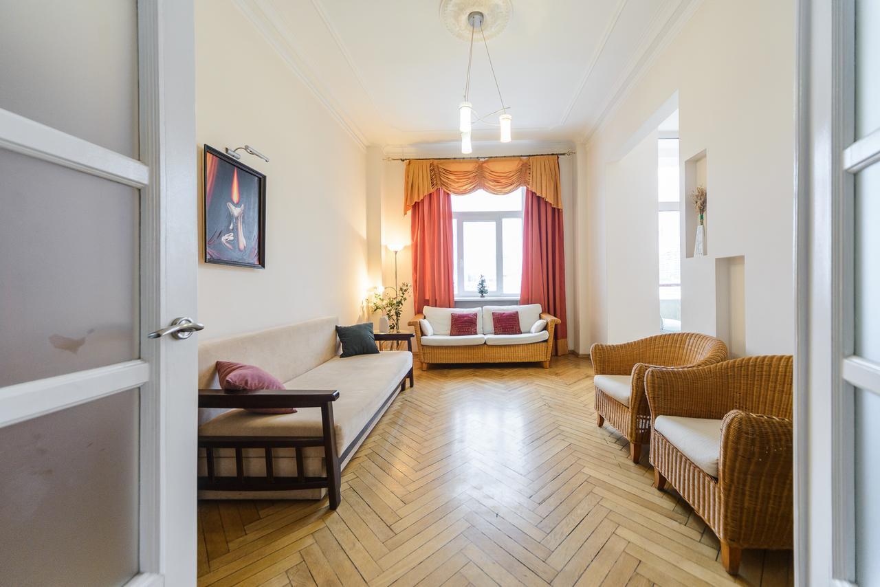 Apartments On Khreschatyk 27 Kijów Zewnętrze zdjęcie